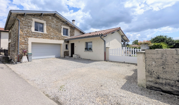Offres de vente Maison Saint-Jean-le-Vieux 01640